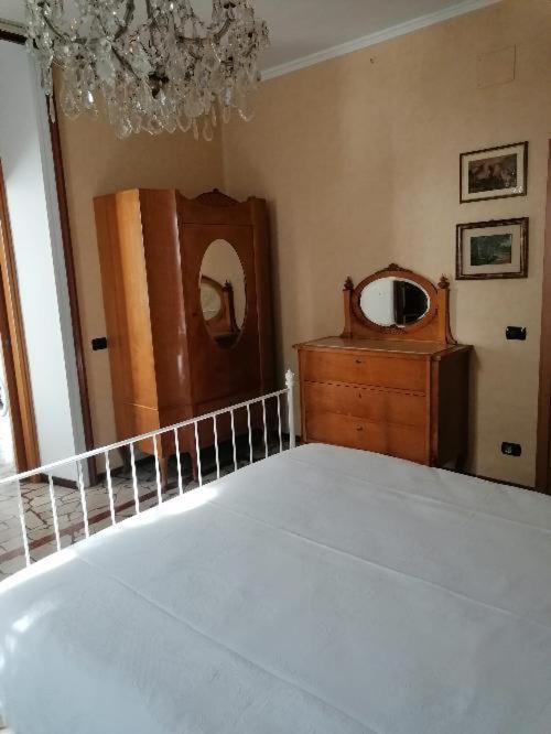 B&B Sotto Le Mura 贝尔加莫 外观 照片