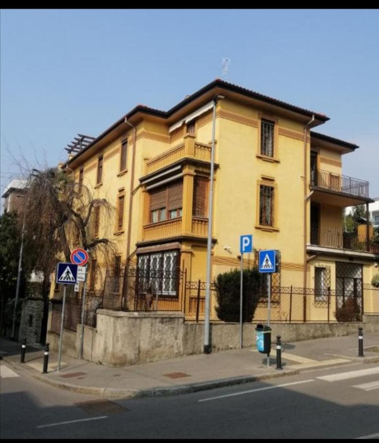 B&B Sotto Le Mura 贝尔加莫 外观 照片